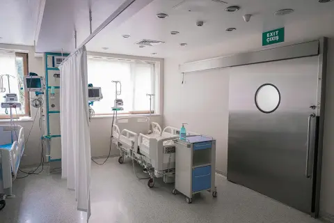 Ziekenhuis buitenland na ongeval